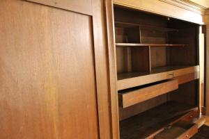 Eichenschrank