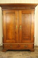 schrank-louis-seize-1120
