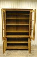 Büchervitrine C2040