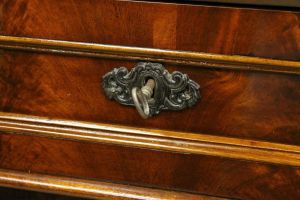 Eckschrank A2048