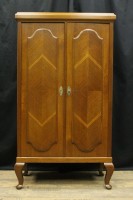 beistellschrank-a2060-um-1910-2060