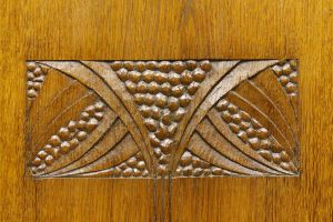 Kastenschrank A2110