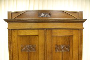 Kastenschrank A2110