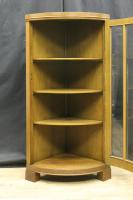 Eckvitrine C2104