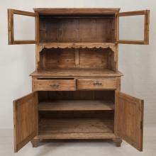 Küchenschrank mit Aufsatz