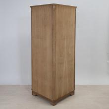 Massiver Eichen-Eckschrank um 1950-1960