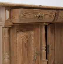 Schreibtisch dreitürig mit 3 Schubladen