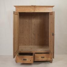 Schrank mit zwei Schubläden