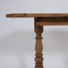 Sofatisch, geschwungene Platte