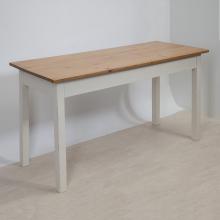 Tisch mit weissem Untergestell